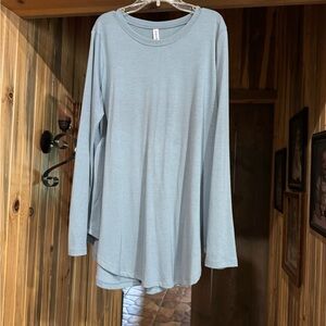 Umgee Soft Blue Long Sleeve Tunic